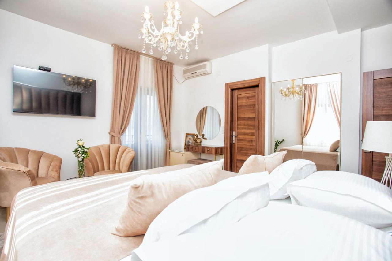 Hotel Admiral Perast Eksteriør bilde