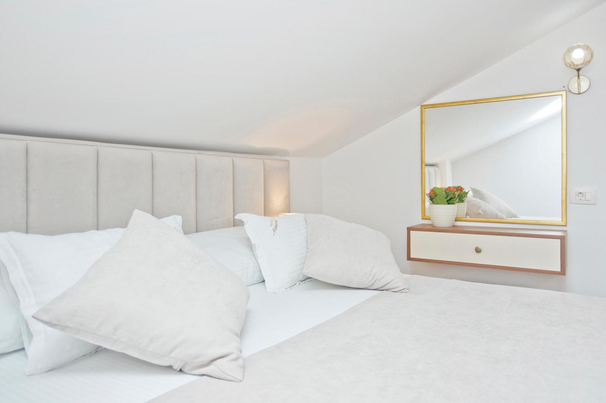 Hotel Admiral Perast Rom bilde